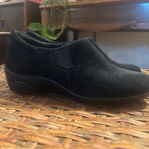 Cole Haan x Nike Air Women's Black Slip-On Suede Shoes Extra Comfort